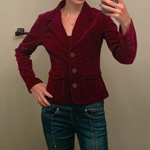 Fairweather Berry-Colored Corduroy Blazer - Picture 3 of 5